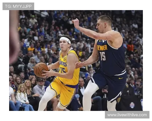 湖人惜败掘金 詹东里合力59分